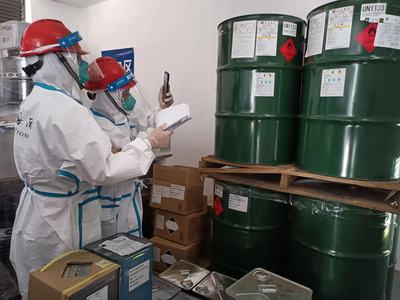 打通長三角化學品分撥動脈，吳淞海關優化監管賦能高效物流