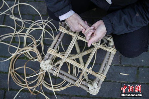 貴州匯川 指尖“小藤編” 織就幸福生活，匯川日用品批發(fā)展新篇